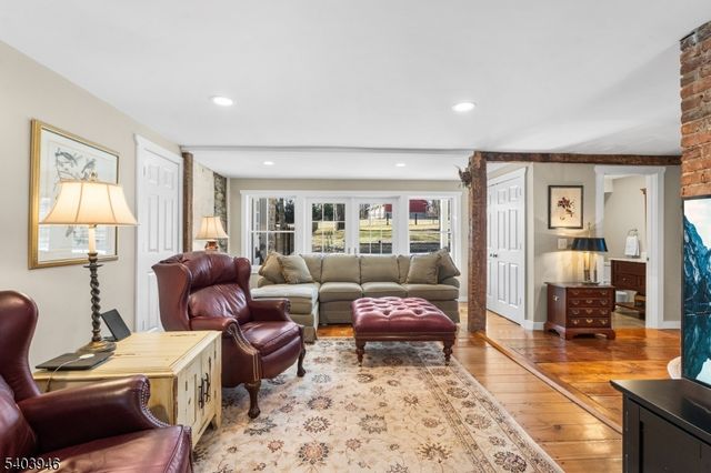 1 Bonetown Rd, Raritan Twp., NJ 08822