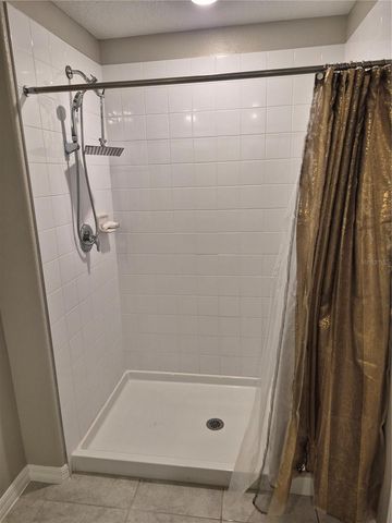 7033 KING CREEK DRIVE, Sun City Center, FL 33573