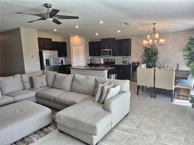 7033 KING CREEK DRIVE, Sun City Center, FL 33573