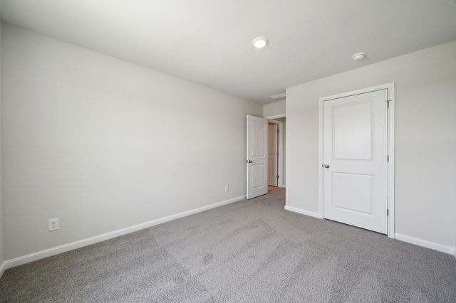 108 MEADOW RIDGE WAY, Staunton, VA 24401