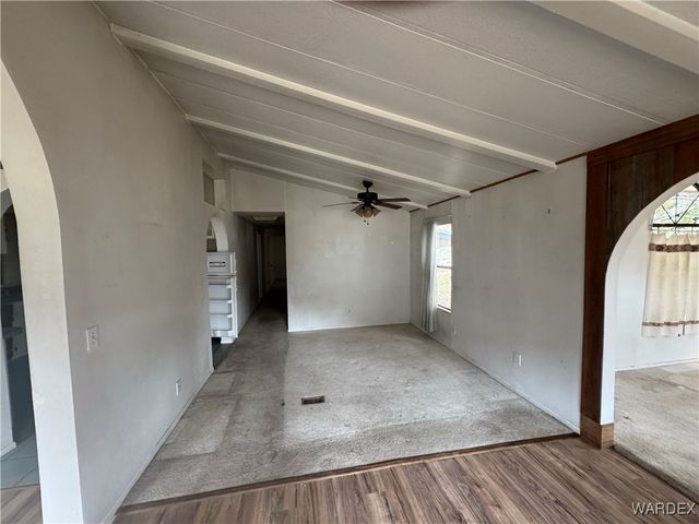 9000 N Vock Canyon Lane, Kingman, AZ 86409