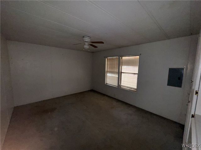 9000 N Vock Canyon Lane, Kingman, AZ 86409