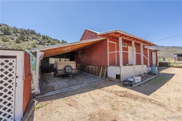 9000 N Vock Canyon Lane, Kingman, AZ 86409