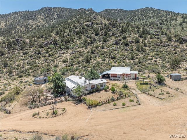 9000 N Vock Canyon Lane, Kingman, AZ 86409