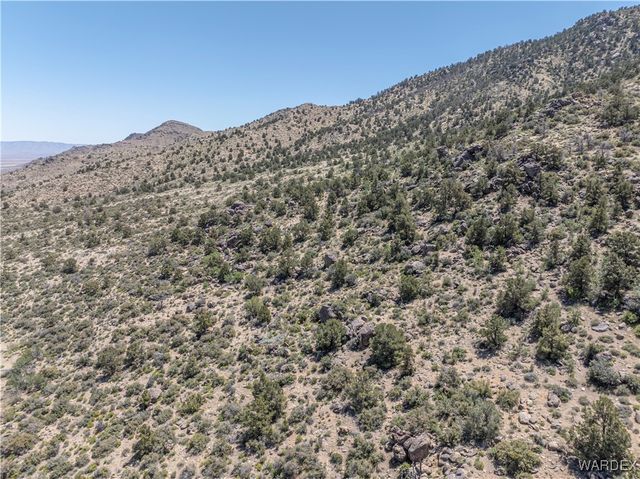 9000 N Vock Canyon Lane, Kingman, AZ 86409