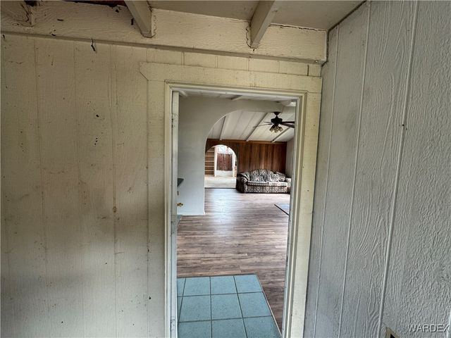 9000 N Vock Canyon Lane, Kingman, AZ 86409