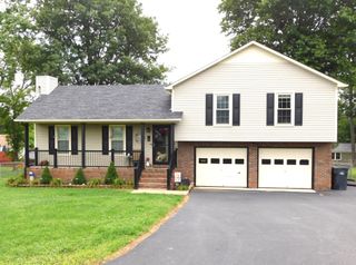 5005 Hairston Ct, Columbia, TN 38401