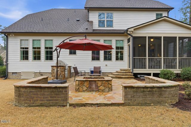 3116 Canopy Woods Drive, Apex, NC 27539