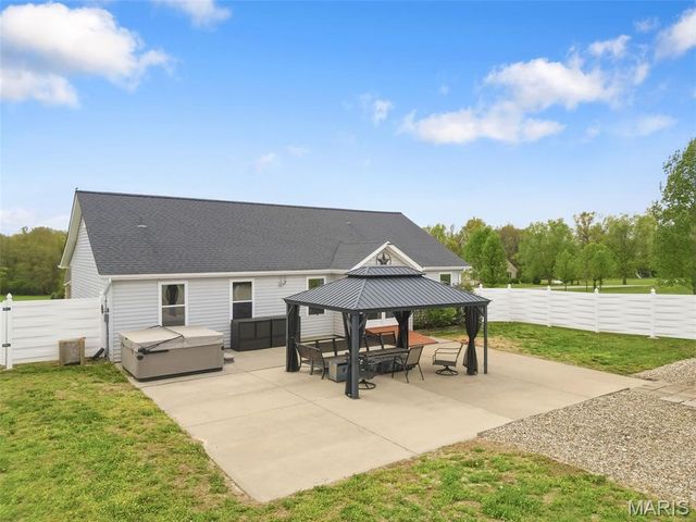 211 High Ridge Valley Court, Foley, MO 63347