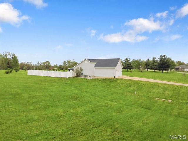 211 High Ridge Valley Court, Foley, MO 63347