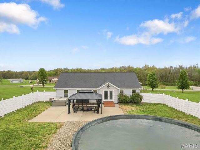 211 High Ridge Valley Court, Foley, MO 63347