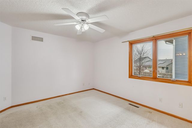 2236 Riverwoods Avenue, Des Moines, IA 50320