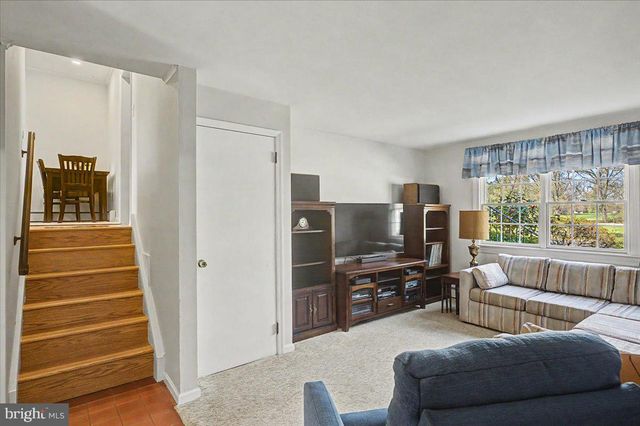 528 E COURT ST, Doylestown, PA 18901