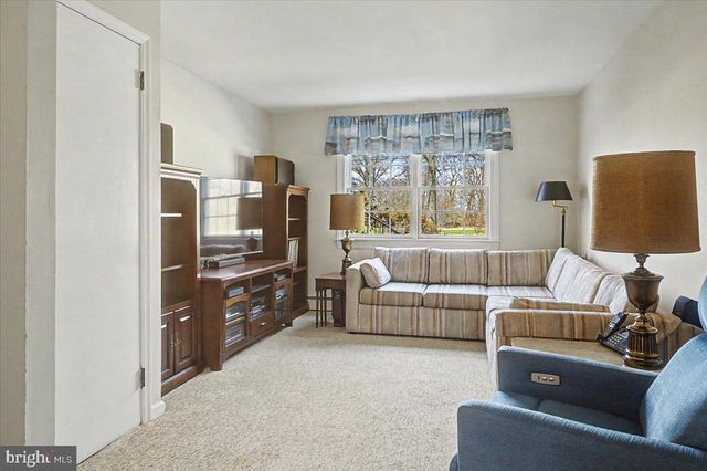 528 E COURT ST, Doylestown, PA 18901