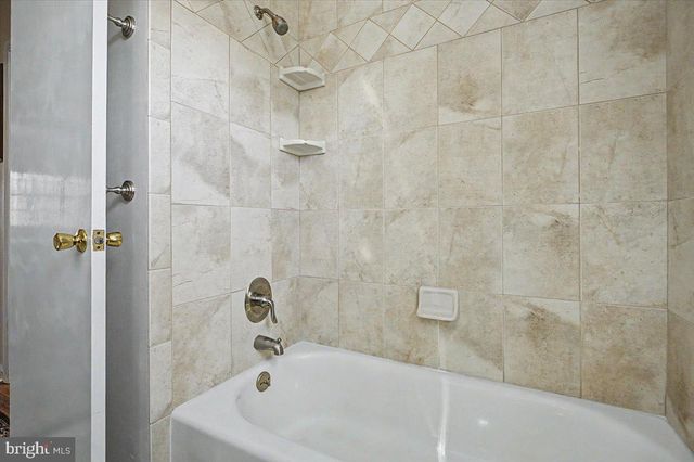 528 E COURT ST, Doylestown, PA 18901