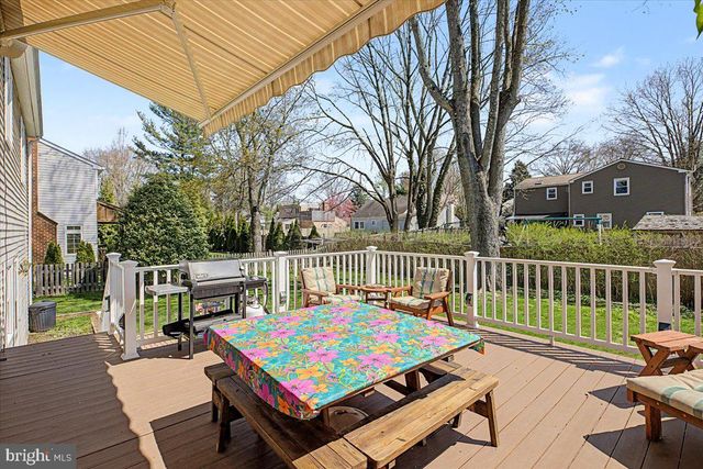 528 E COURT ST, Doylestown, PA 18901