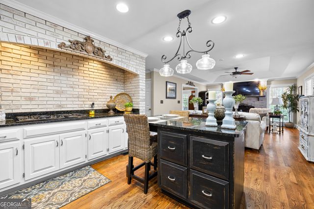 103 Windridge, Lagrange, GA 30240