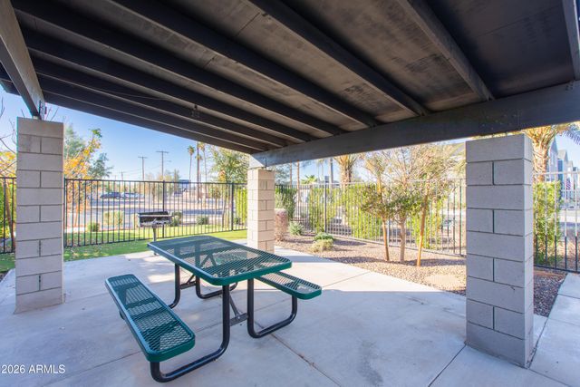 2601 N 27TH Street 6, Phoenix, AZ 85008