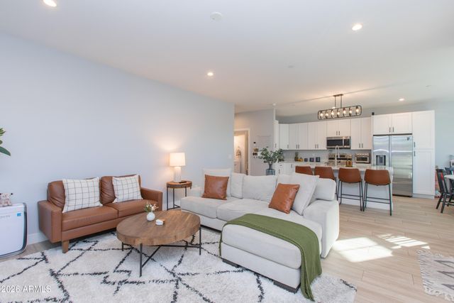 2601 N 27TH Street 6, Phoenix, AZ 85008