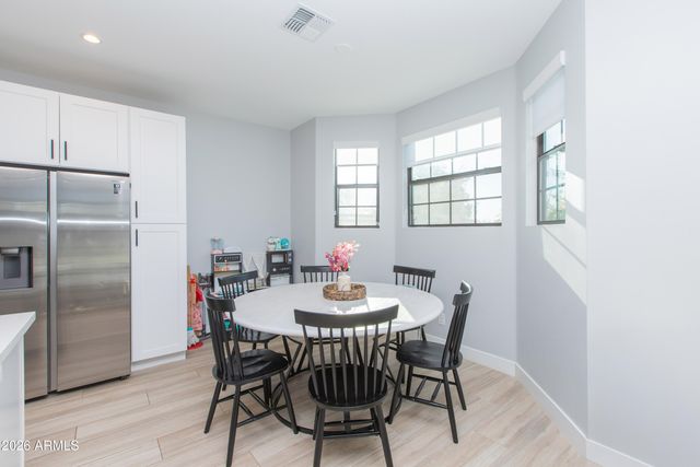 2601 N 27TH Street 6, Phoenix, AZ 85008