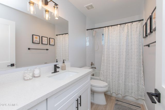 2601 N 27TH Street 6, Phoenix, AZ 85008
