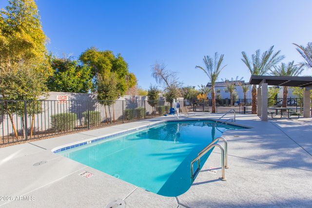 2601 N 27TH Street 6, Phoenix, AZ 85008