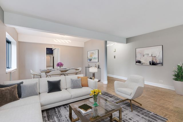 5056 N Marine Drive 4A, Chicago, IL 60640