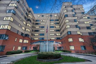 5056 N Marine Drive 4A, Chicago, IL 60640