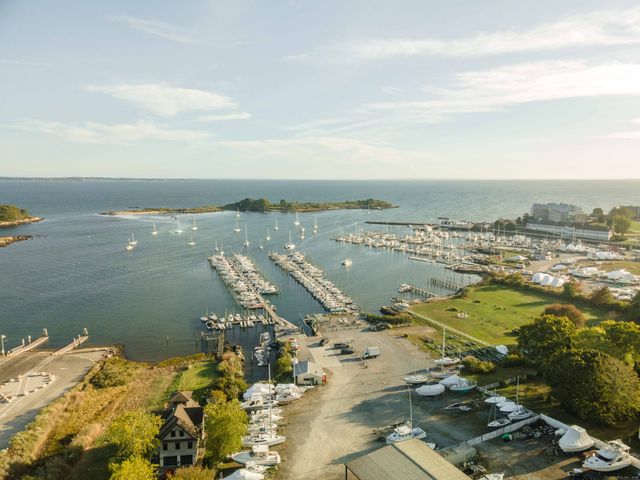 895 Shennecossett Road, Groton, CT 06340