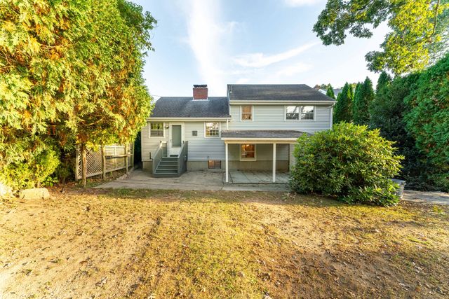 895 Shennecossett Road, Groton, CT 06340