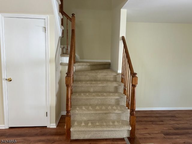 9 Evans Court, Bedminster Twp., NJ 07921
