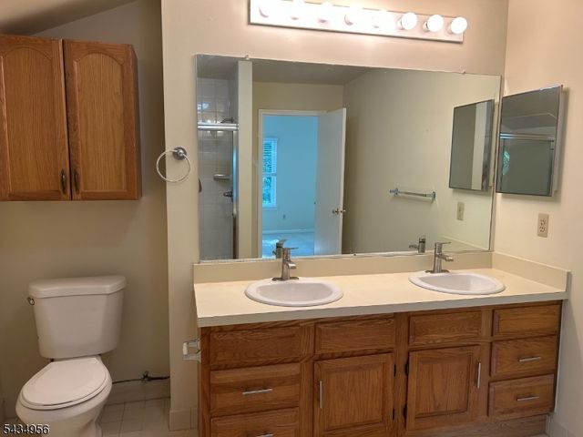 9 Evans Court, Bedminster Twp., NJ 07921