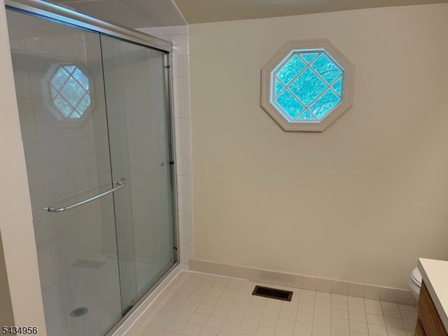 9 Evans Court, Bedminster Twp., NJ 07921