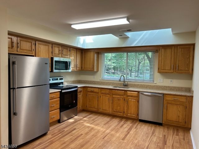 9 Evans Court, Bedminster Twp., NJ 07921