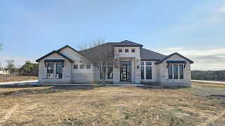 699 James Way, Castroville, TX 78009