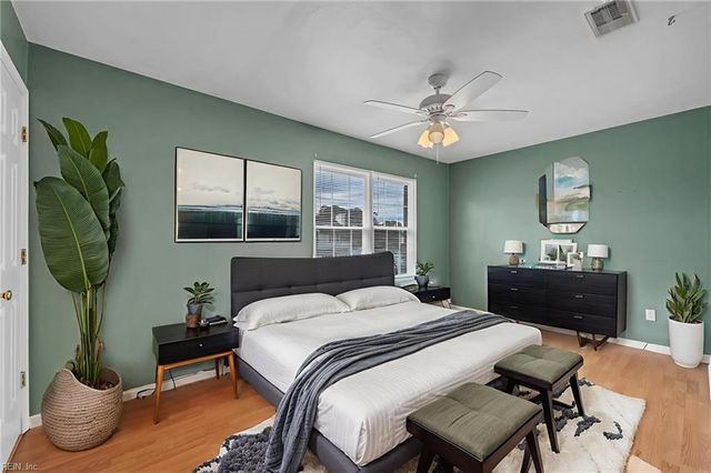 809 Huntly DR, Chesapeake, VA 23320