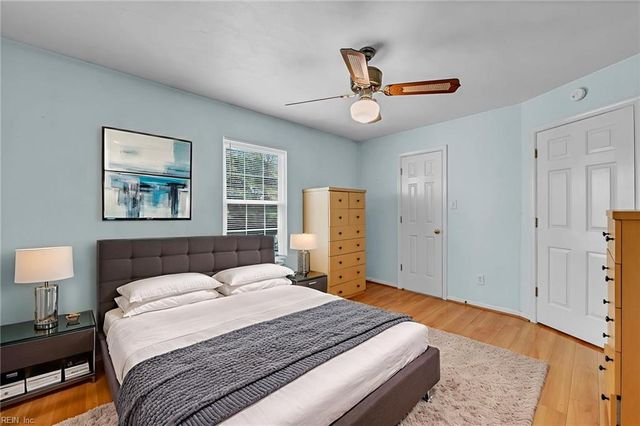 809 Huntly DR, Chesapeake, VA 23320