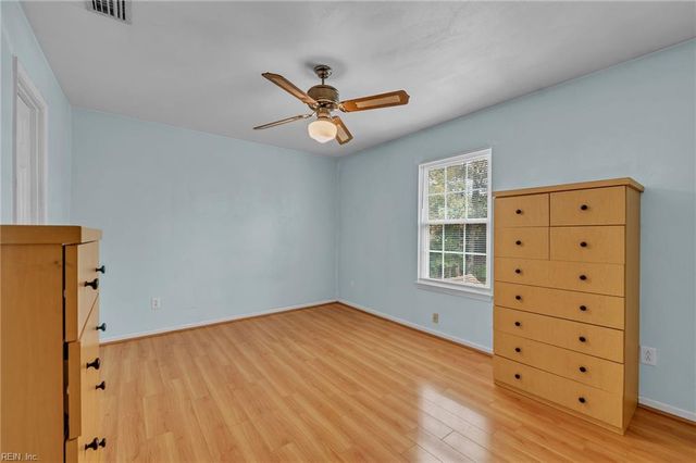 809 Huntly DR, Chesapeake, VA 23320