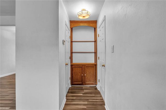 809 Huntly DR, Chesapeake, VA 23320