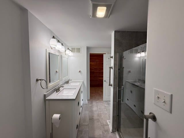 620 ACADEMY Court, Schaumburg, IL 60194