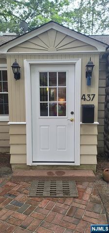 437 Summit Street, Ridgewood, NJ 07450