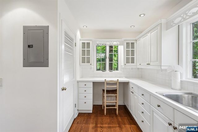 437 Summit Street, Ridgewood, NJ 07450