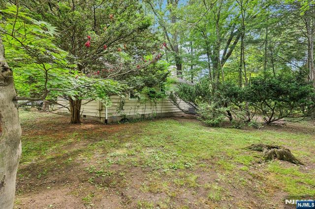 437 Summit Street, Ridgewood, NJ 07450