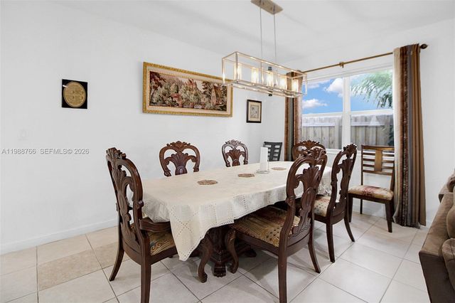 1382 SE 26th Rd, Homestead, FL 33035