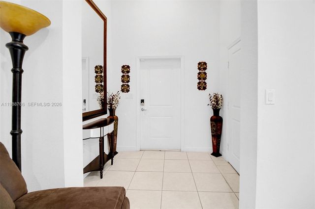 1382 SE 26th Rd, Homestead, FL 33035