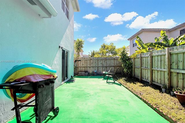 1382 SE 26th Rd, Homestead, FL 33035