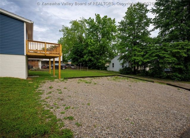 822 Kanawha Terrace, St Albans, WV 25177