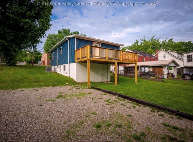 822 Kanawha Terrace, St Albans, WV 25177