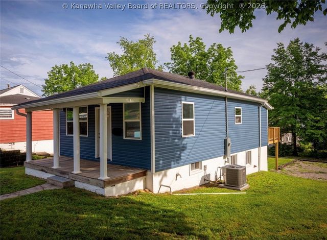 822 Kanawha Terrace, St Albans, WV 25177