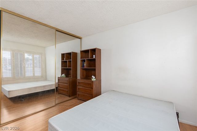 4470 Cranbrook Way, Las Vegas, NV 89103